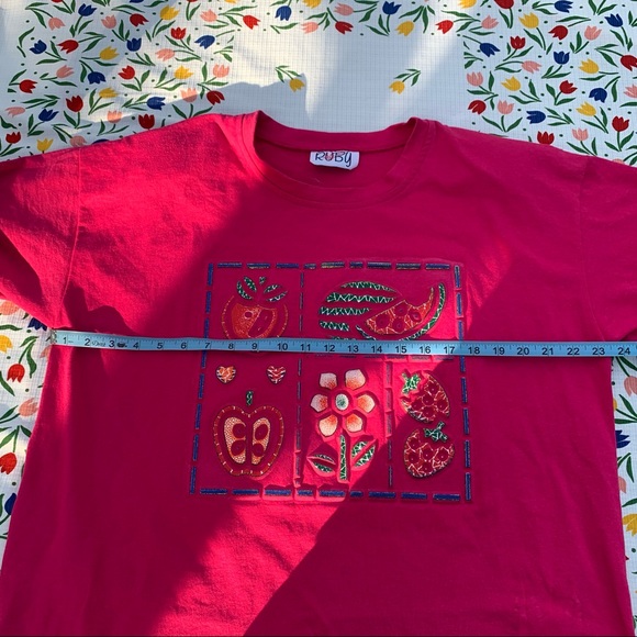 Vintage Tee - Picture 4 of 5